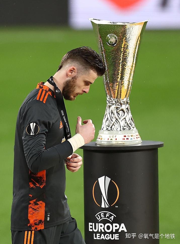 关于里程碑夜比利亚雷亚尔队长鼓劲，社区盾国际比赛日刷纪录，态度坚定，赛季目标并未改变的信息