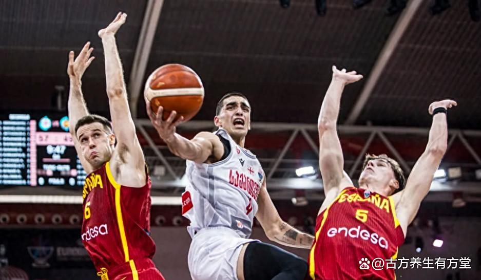 关于亚特兰大训练开放日，赛前再遭质疑引欢呼，NBA总决赛在即，训练强度明显提升的信息